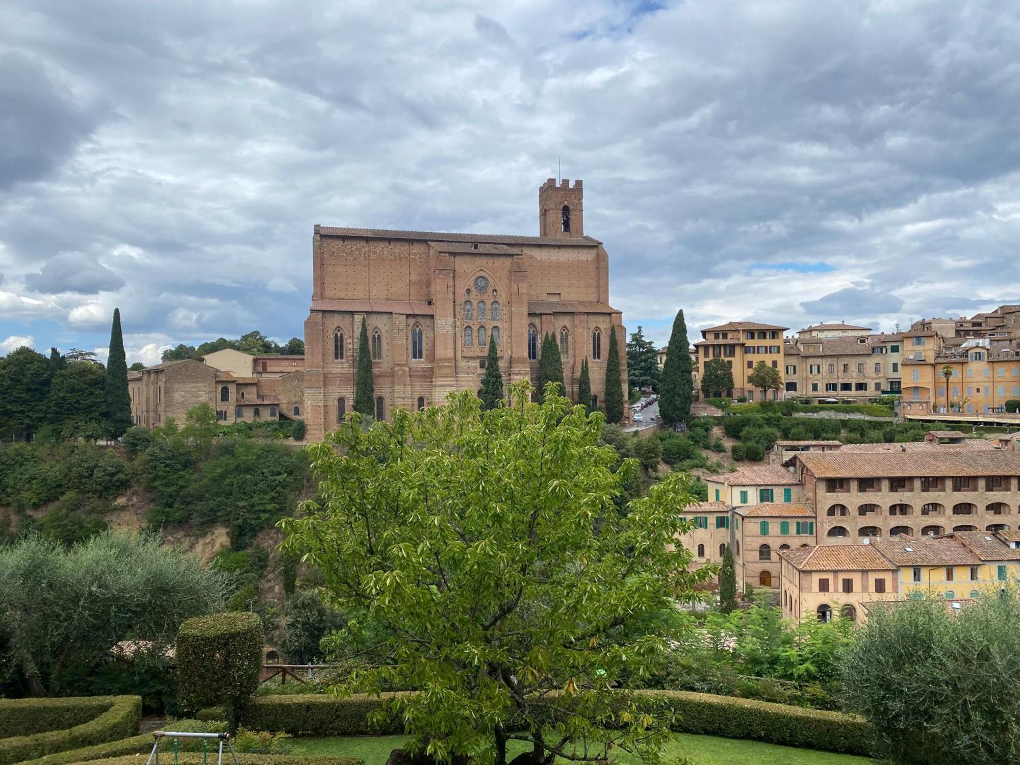 Loft Vicolo Di Vallepiatta 2 Min Piazza Del Campo Con Parcheggio Siena Exteriér fotografie